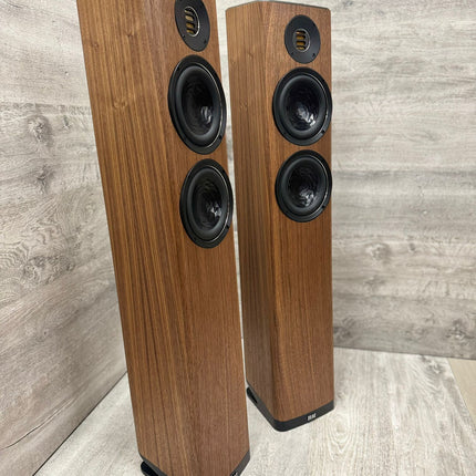 ELAC Vela FS 407	Walnut, Ex Display, Grade A